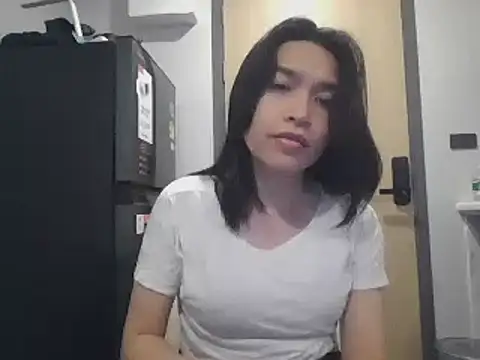 Snapshot of sara_kimoo chatting on 01-04-25, 05:37 sara kimoo online show from 01-04-25, 05:37