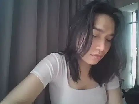 Snapshot of sara_kimoo chatting on 01-10-25, 10:17 sara kimoo online show from 01-10-25, 10:17