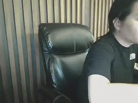 Snapshot of sara_kimoo chatting on 03-10-25, 06:56 sara kimoo online show from 03-10-25, 06:56