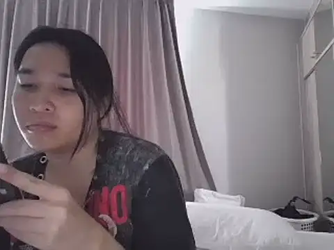 Snapshot of sara_kimoo chatting on 03-19-25, 03:30 sara kimoo online show from 03-19-25, 03:30