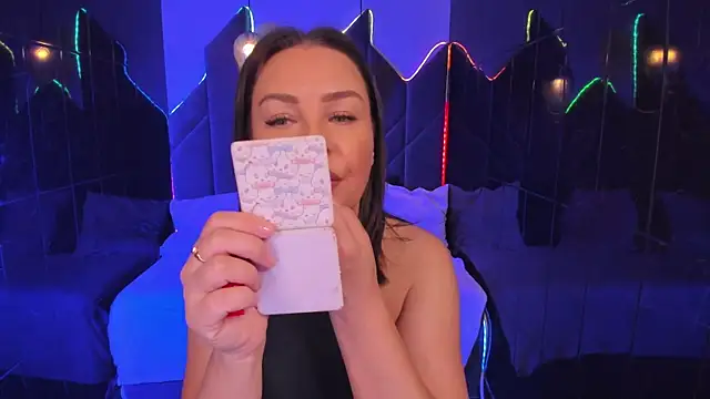 MilenaMellow online show from 10-31-25, 08:43