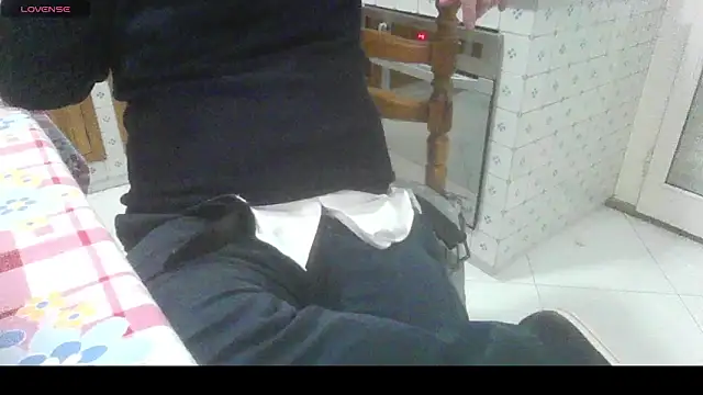 polloiw online show from 12-19-25, 01:40