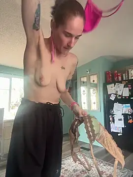 lolabunny9 online show from 12-03-25, 06:06