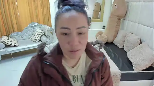 gaby trent online show from 04-29-26, 04:33