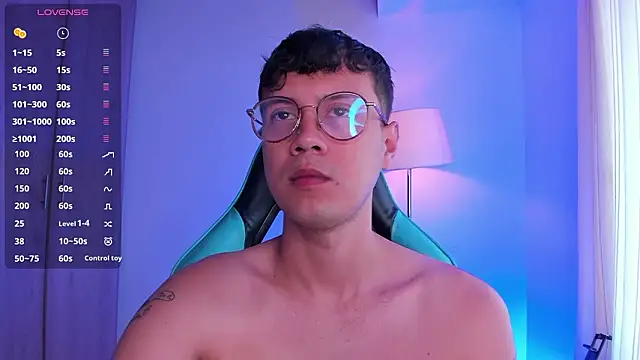 LeaneSeb online show from 02-25-26, 01:21