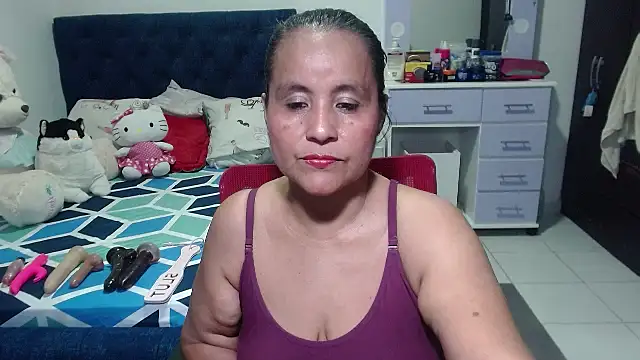 pervert mommy  online show from 10-08-25, 11:52