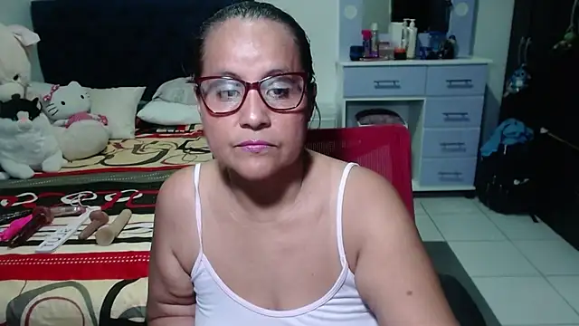 pervert mommy  online show from 11-20-25, 10:31