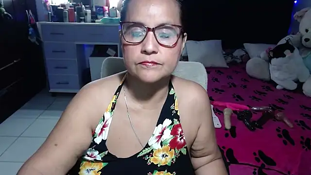 pervert mommy  online show from 07-19-26, 11:58