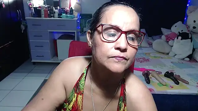 pervert mommy  online show from 07-22-26, 09:34
