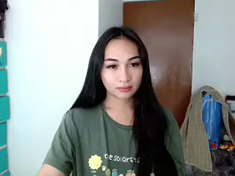 SweetLilly 18 online show from 12-14-24, 08:18