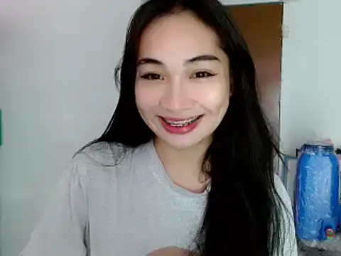 SweetLilly 18 online show from 01-21-25, 12:29