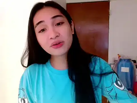 SweetLilly 18 online show from 01-26-25, 01:47