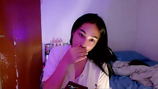 SweetLilly 18 online show from 09-26-25, 02:32