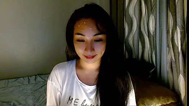 SweetLilly 18 online show from 03-12-26, 12:00