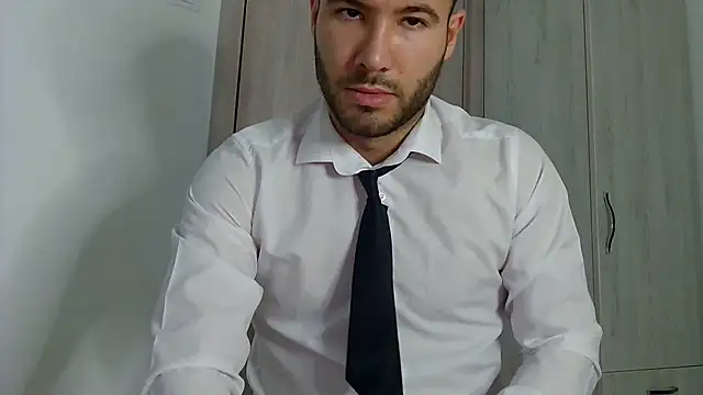 Snapshot of Justynn1 chatting on 01-28-25, 07:11 Justynn1 online show from 01-28-25, 07:11
