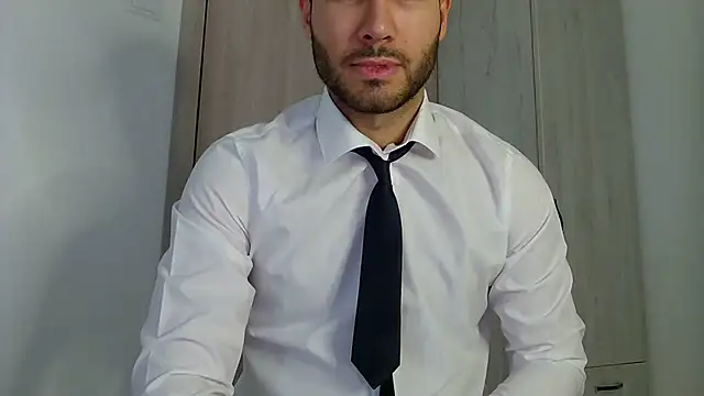 Snapshot of Justynn1 chatting on 03-17-25, 06:51 Justynn1 online show from 03-17-25, 06:51