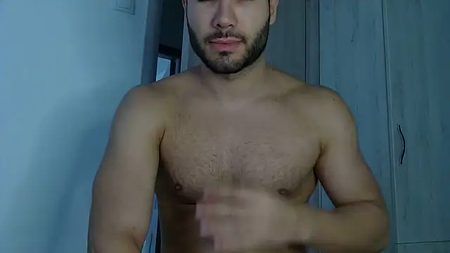Snapshot of Justynn1 chatting on 09-12-25, 04:45 Justynn1 online show from 09-12-25, 04:45