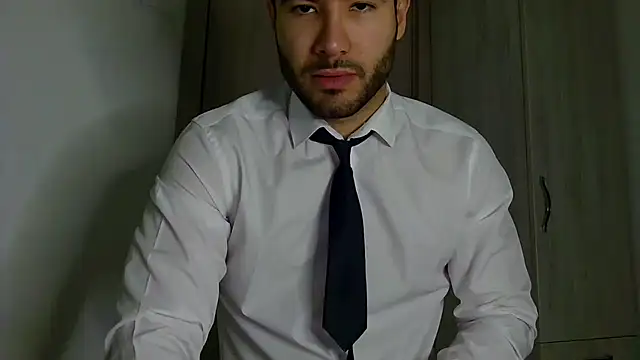 Snapshot of Justynn1 chatting on 11-17-25, 11:10 Justynn1 online show from 11-17-25, 11:10