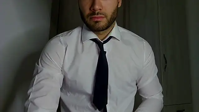 Justynn1 online show from 02-08-26, 10:46