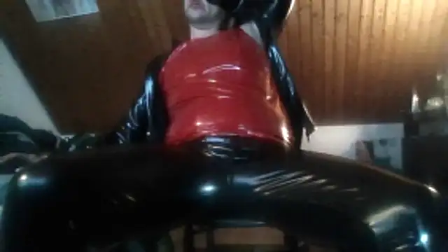 Snapshot of Genius1606 chatting on 12-05-25, 12:19 Genius1606 online show from 12-05-25, 12:19