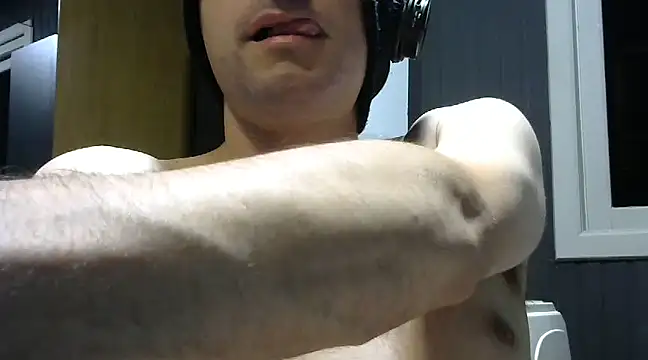 gauchors20 online show from 01-05-25, 03:00