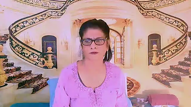 IndianAllure online show from 07-14-26, 05:23