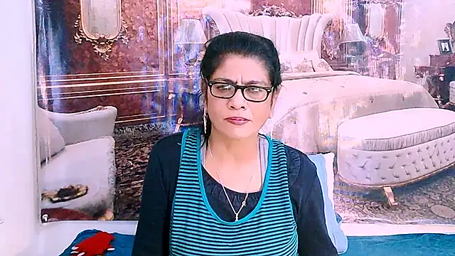 IndianAllure online show from 07-25-26, 05:38