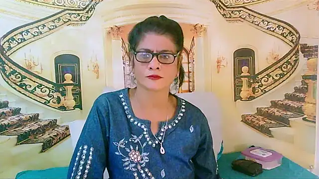IndianAllure online show from 08-01-26, 05:40