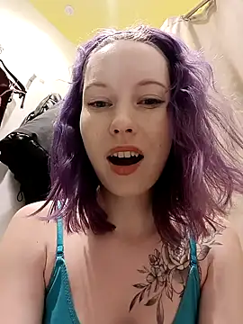 Snapshot of Frost_foxy chatting on 02-16-25, 09:04 Frost foxy online show from 02-16-25, 09:04