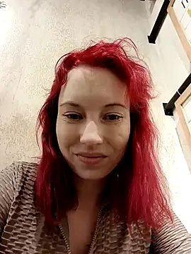 Snapshot of Frost_foxy chatting on 03-19-25, 06:46 Frost foxy online show from 03-19-25, 06:46