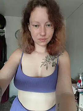 Frost foxy online show from 07-15-26, 03:45