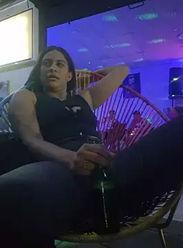 Snapshot of DAELAA chatting on 01-19-25, 12:28 DAELAA online show from 01-19-25, 12:28