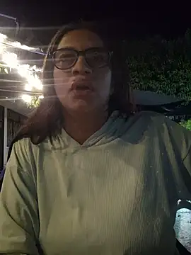 Snapshot of DAELAA chatting on 01-26-25, 12:37 DAELAA online show from 01-26-25, 12:37