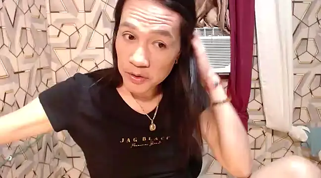 tshugecumxxx online show from 02-17-25, 11:23