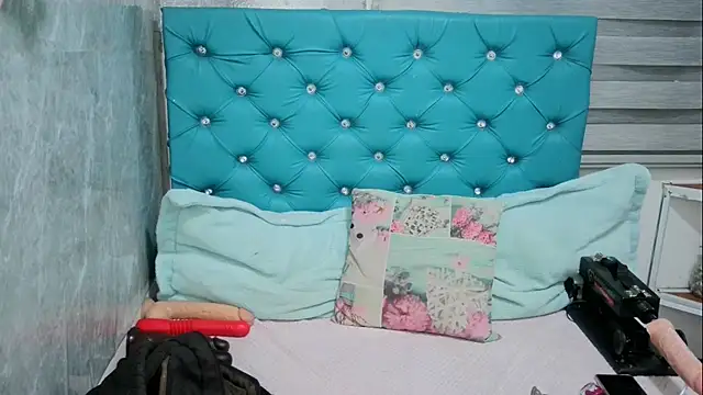 MAARYMOON online show from 02-21-25, 11:11