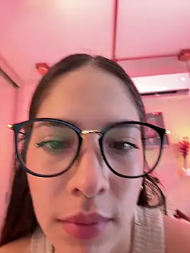 Snapshot of Zoe_Bae chatting on 02-21-25, 09:32 Zoe Bae online show from 02-21-25, 09:32