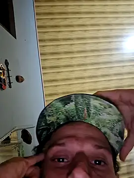 Toycockhot online show from 10-04-25, 12:19