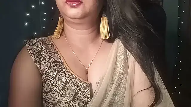 Snapshot of YourModhu chatting on 07-03-26, 08:37 YourModhu online show from 07-03-26, 08:37
