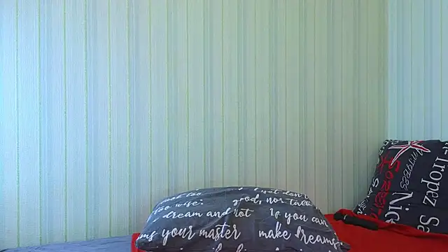 Snapshot of _Lily_ chatting on 12-09-24, 12:08 Lily online show from 12-09-24, 12:08