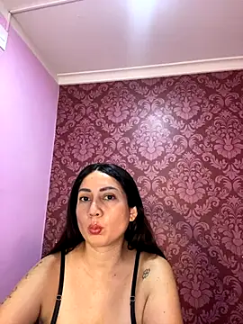 juliana diaz online show from 11-04-25, 11:31