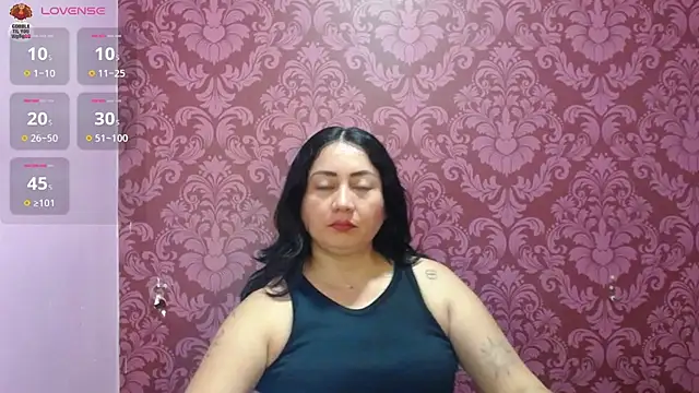 juliana diaz online show from 07-11-26, 01:14