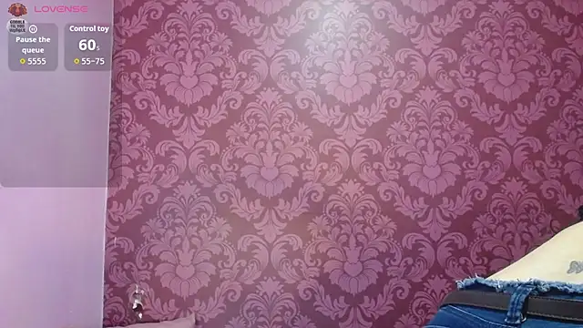 juliana diaz online show from 07-27-26, 12:56