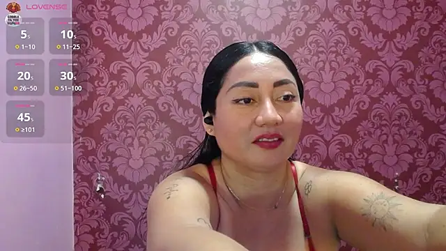 juliana diaz online show from 07-28-26, 03:21