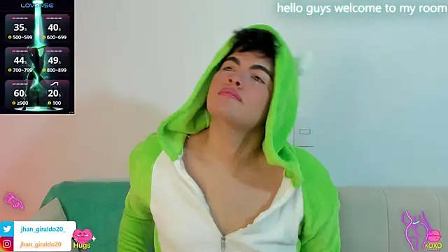 Snapshot of kamii_22 chatting on 01-07-26, 12:02 kamii 22 online show from 01-07-26, 12:02