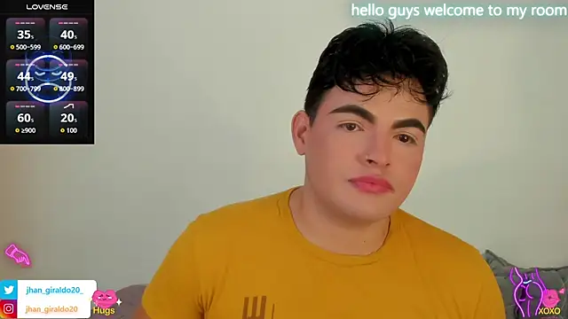 Snapshot of kamii_22 chatting on 01-18-26, 08:07 kamii 22 online show from 01-18-26, 08:07