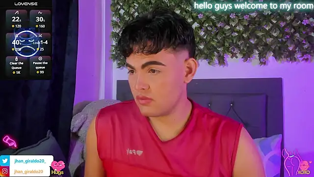 Snapshot of kamii_22 chatting on 02-17-26, 10:23 kamii 22 online show from 02-17-26, 10:23