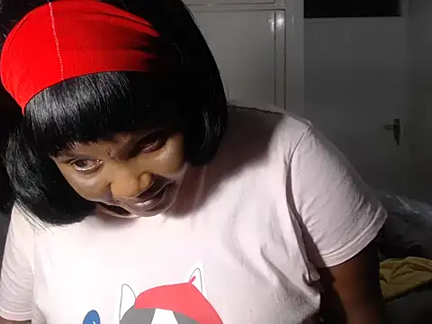 BigButtGodess online show from 11-18-25, 04:44