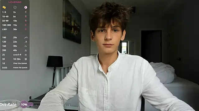 Snapshot of MiracleCam chatting on 11-04-25, 06:12 MiracleCam online show from 11-04-25, 06:12