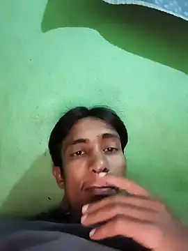 Snapshot of hq9870a chatting on 12-01-24, 04:51 hq9870a online show from 12-01-24, 04:51