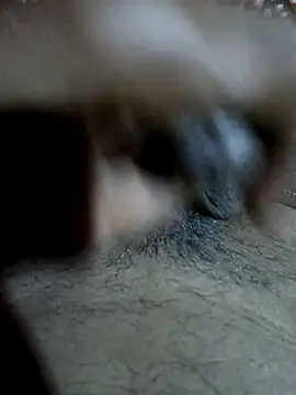 Snapshot of hq9870a chatting on 01-30-25, 09:15 hq9870a online show from 01-30-25, 09:15